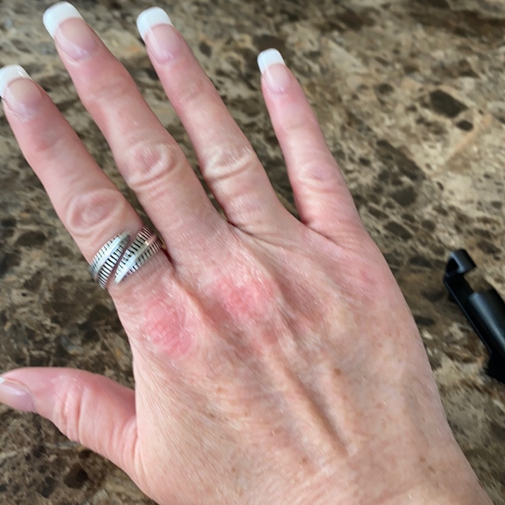 Sterling silver feather ring